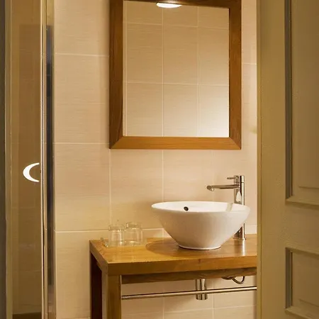 Hotel De France 3*